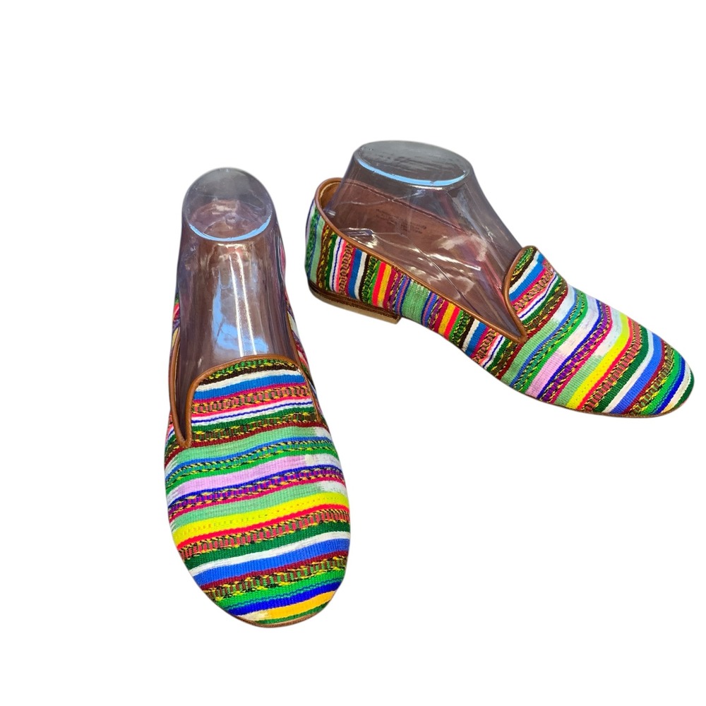 Teysha artisan Guatemala colorful embroidered‎ stripe leather loafer. Size 8.5